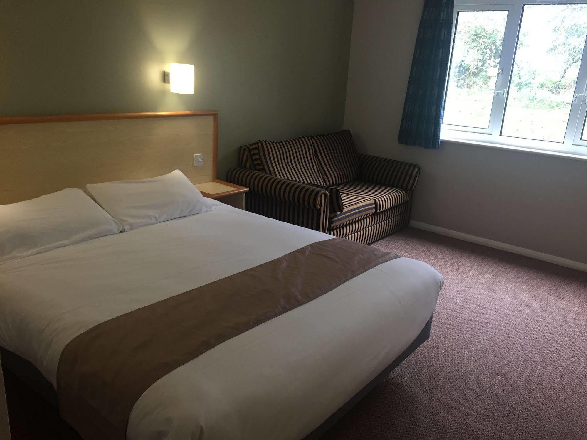 Redwings Lodge Rutland อัปปิงแฮม ภายนอก รูปภาพ