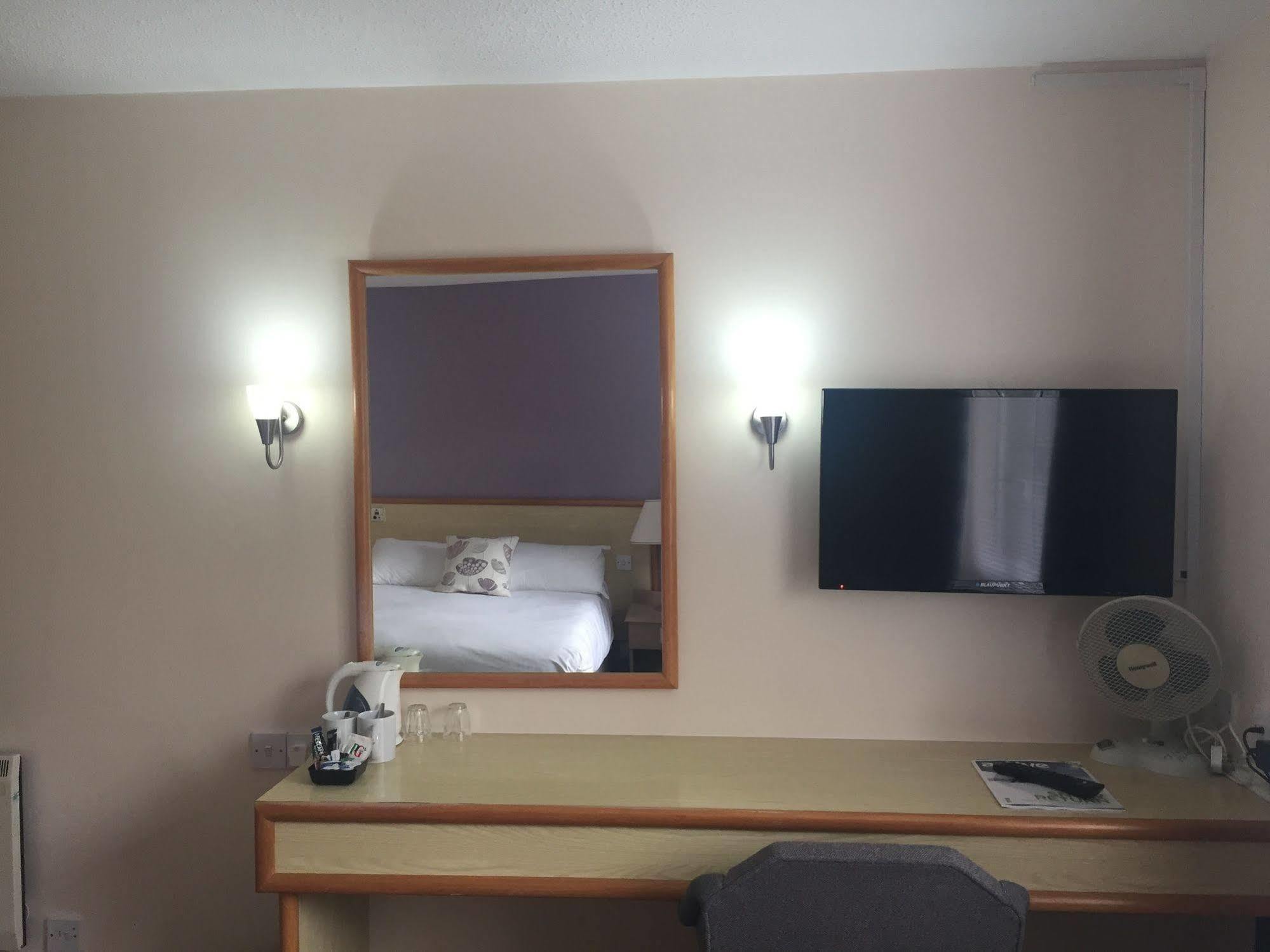 Redwings Lodge Rutland อัปปิงแฮม ภายนอก รูปภาพ