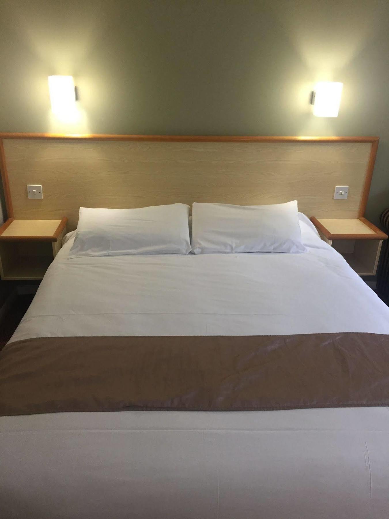 Redwings Lodge Rutland อัปปิงแฮม ภายนอก รูปภาพ